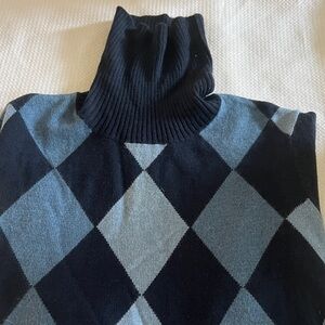 Argyle Turtleneck Sweater - dark blue and light blue